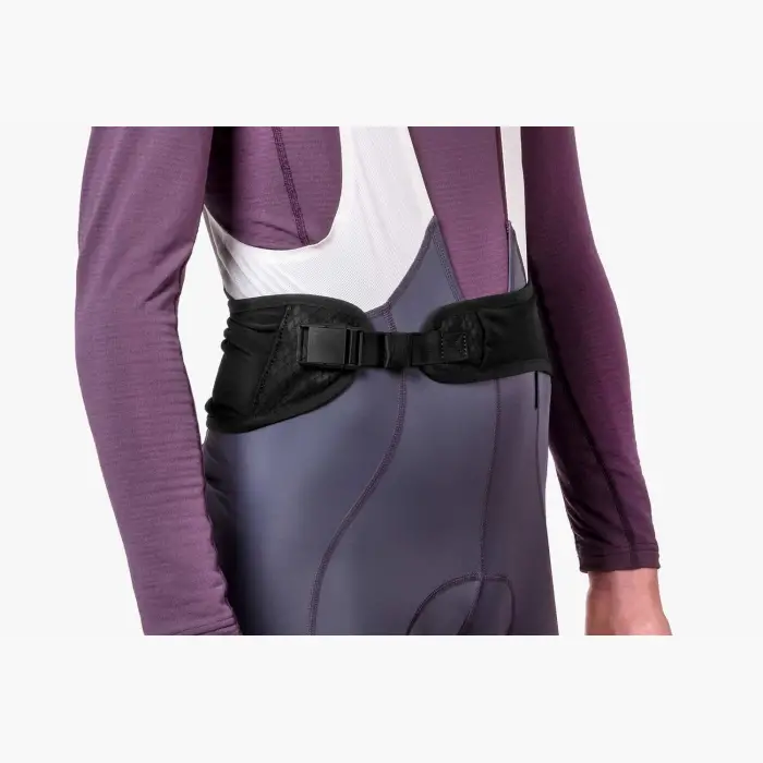 apidura waist belt on body 1